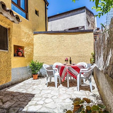 Apartament casa vacanze zia Lucia Sarconi Zewnętrze zdjęcie