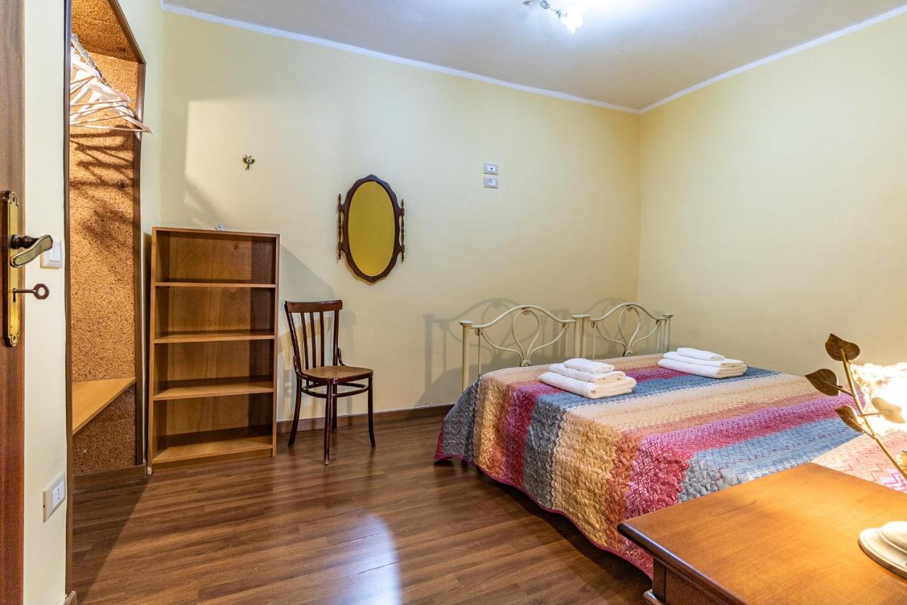 Apartament casa vacanze zia Lucia Sarconi Zewnętrze zdjęcie
