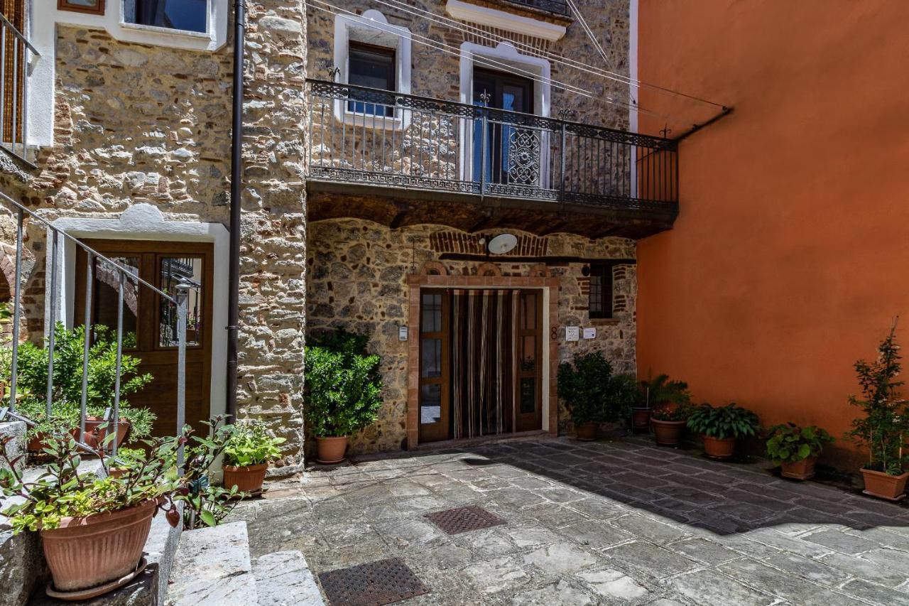 Apartament casa vacanze zia Lucia Sarconi Zewnętrze zdjęcie